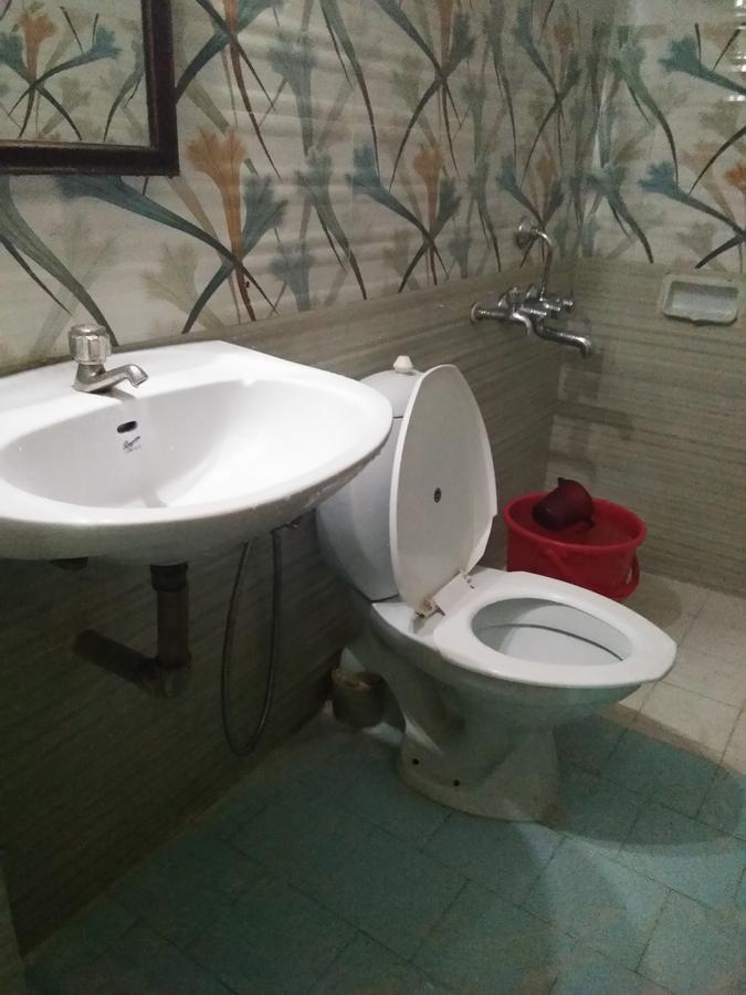 Hotel Jaysanthi Utakamand Zewnętrze zdjęcie
