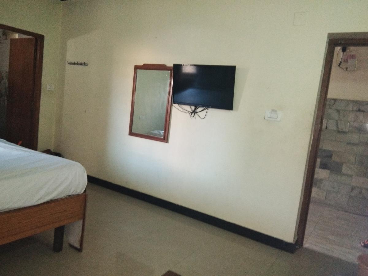 Hotel Jaysanthi Utakamand Zewnętrze zdjęcie